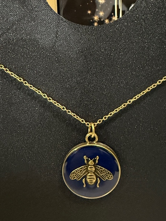 Gucci Jewelry - Gucci Gold Bee Pendant Necklace with Navy Enamel